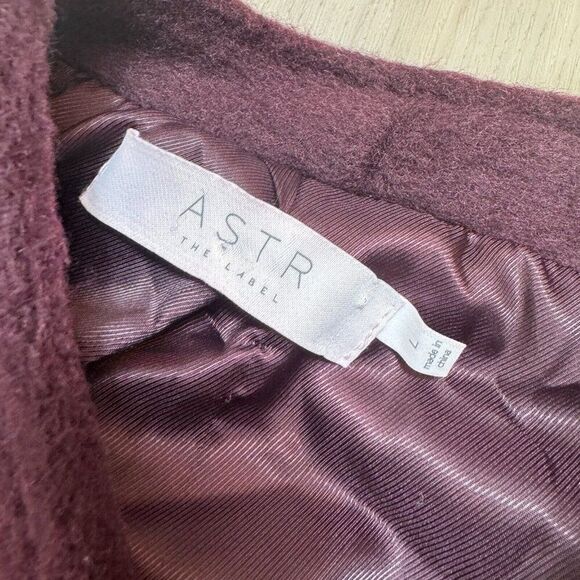 ASTR The Label Wool Blend Coat Size Large Purple Collarless Pockets Tie Waist - Picture 5 of 5